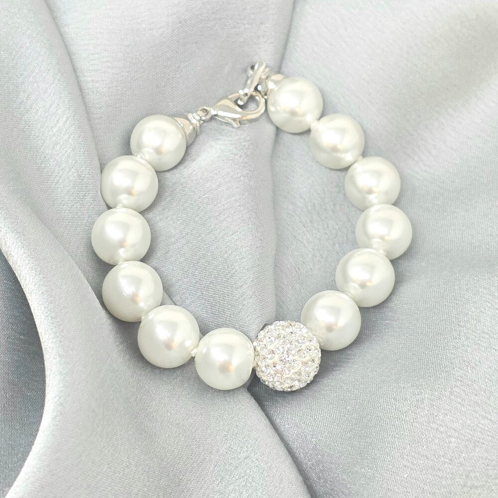 💖NEW RELEASE! Lux Pearl Bracelet W/Pave Crystal Crystal Centre